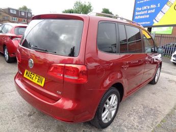 Volkswagen Touran 1.6 TDI SE MPV 5dr Diesel DSG Euro 5 (105 ps)