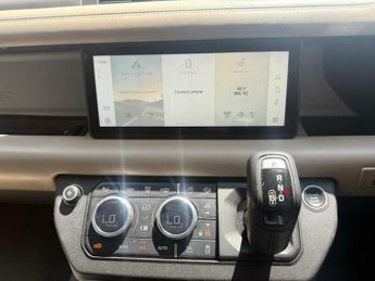 Land Rover Defender 2.0 SD4 SE Auto 4WD Euro 6 (s/s) 5dr