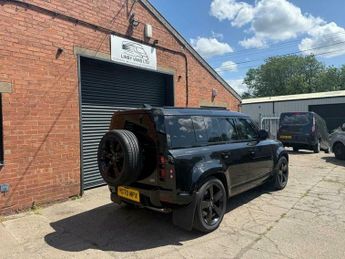 Land Rover Defender 2.0 SD4 SE Auto 4WD Euro 6 (s/s) 5dr