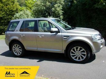Land Rover Freelander 2.2 SD4 HSE SUV 5dr Diesel CommandShift 4WD Euro 5 (190 ps)