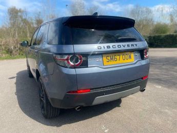 Land Rover Discovery Sport 2.0 TD4 HSE Black Auto 4WD Euro 6 (s/s) 5dr