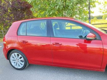 Volkswagen Golf 1.6 TDI Match DSG Euro 5 5dr