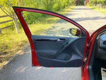 Volkswagen Golf 1.6 TDI Match DSG Euro 5 5dr