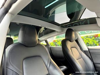 Tesla Model 3 PERFORMANCE AWD [SAT NAV, LEATHER, HEATED SEATS, PANORAMIC ROOF 