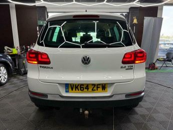 Volkswagen Tiguan 2.0 TDI BlueMotion Tech Match DSG 4WD Euro 5 (s/s) 5dr