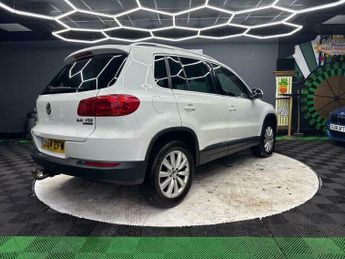Volkswagen Tiguan 2.0 TDI BlueMotion Tech Match DSG 4WD Euro 5 (s/s) 5dr