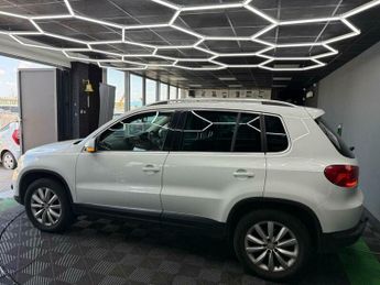 Volkswagen Tiguan 2.0 TDI BlueMotion Tech Match DSG 4WD Euro 5 (s/s) 5dr