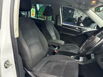 Volkswagen Tiguan 2.0 TDI BlueMotion Tech Match DSG 4WD Euro 5 (s/s) 5dr