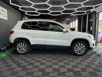 Volkswagen Tiguan 2.0 TDI BlueMotion Tech Match DSG 4WD Euro 5 (s/s) 5dr