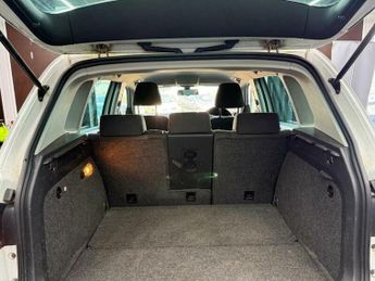 Volkswagen Tiguan 2.0 TDI BlueMotion Tech Match DSG 4WD Euro 5 (s/s) 5dr