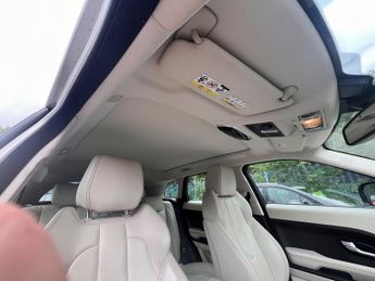Land Rover Range Rover Evoque 2.2 SD4 Prestige Lux SUV 5dr Diesel Auto 4WD Euro 5 (190 ps)