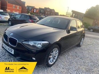 BMW 118 118d SE