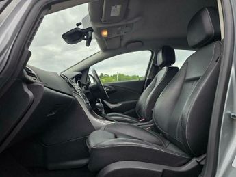 Vauxhall Astra 2.0 CDTi Elite Auto Euro 5 5dr