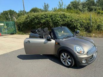 MINI Convertible 1.6 Cooper D Euro 5 (s/s) 2dr