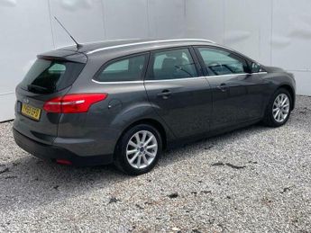 Ford Focus 1.6 Titanium Powershift Euro 6 5dr
