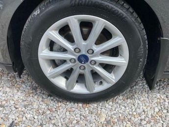 Ford Focus 1.6 Titanium Powershift Euro 6 5dr