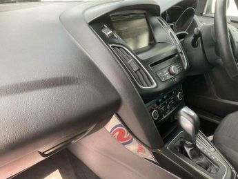 Ford Focus 1.6 Titanium Powershift Euro 6 5dr