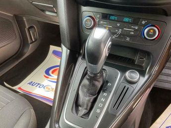 Ford Focus 1.6 Titanium Powershift Euro 6 5dr