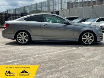 Mercedes-Benz C Class 2.1 C220 CDI BlueEfficiency AMG Sport Coupe 2dr Diesel G-Tronic+