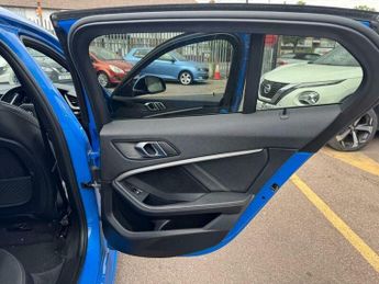 BMW 1 SERIES 1.5 118i M Sport Hatchback 5dr Petrol DCT Euro 6 (s/s) (140 ps)