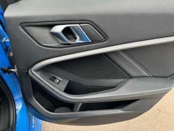 BMW 1 SERIES 1.5 118i M Sport Hatchback 5dr Petrol DCT Euro 6 (s/s) (140 ps)