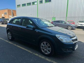 Vauxhall Astra 1.8i 16v Elite 5dr