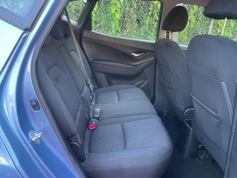 Hyundai IX20 1.6 Active Hatchback 5dr Petrol Auto Euro 5 (123 bhp)