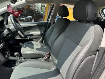 Vauxhall Corsa DESIGN 16V