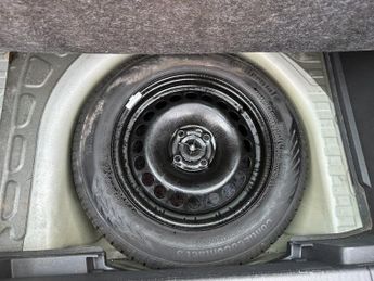 Vauxhall Corsa DESIGN 16V