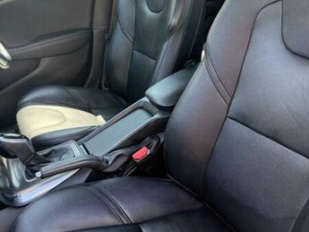 Volvo V40 2.0 D2 SE Nav Auto Euro 6 (s/s) 5dr