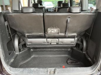 Honda Stepwagon 2.0 Spada 8 Seater