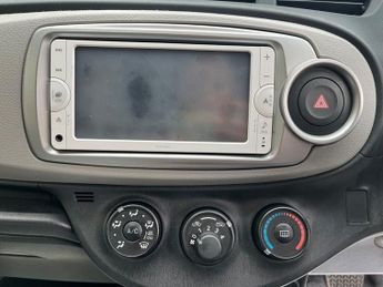 Toyota Vitz 1.3 Auto F 5dr
