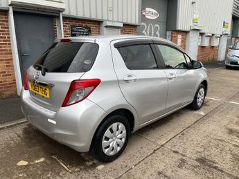 Toyota Vitz 1.3 Auto F 5dr