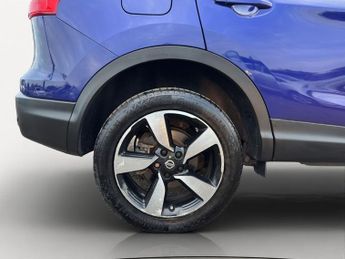 Nissan Qashqai 1.2 DIG-T n-tec XTRON 2WD Euro 5 (s/s) 5dr