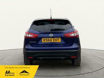 Nissan Qashqai 1.2 DIG-T n-tec XTRON 2WD Euro 5 (s/s) 5dr