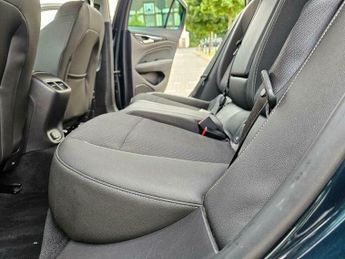 Vauxhall Insignia 1.6 Turbo D BlueInjection SRi Nav Grand Sport Euro 6 (s/s) 5dr