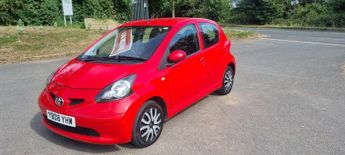 Toyota AYGO VVT-I +