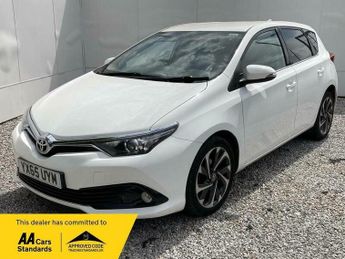 Toyota Auris 1.2 VVT-i Design Euro 6 (s/s) 5dr