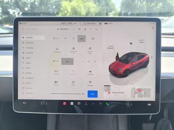 Tesla Model Y LONG RANGE AWD