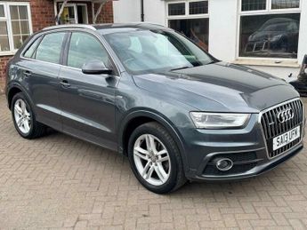 Audi Q3 2.0 TFSI S line S Tronic quattro Euro 5 (s/s) 5dr