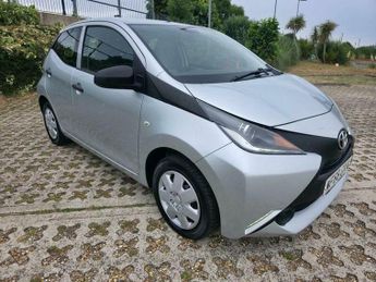 Toyota AYGO 1.0 VVT-i x Euro 5 5dr Euro 5