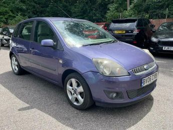 Ford Fiesta 1.4 Ghia 5dr