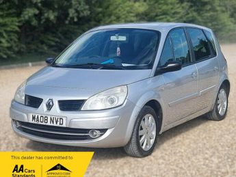 Renault Megane DYNAMIQUE VVT 111 SCENIC