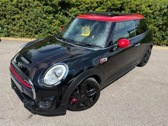 MINI Hatch 2.0 John Cooper Works Auto Euro 6 (s/s) 3dr