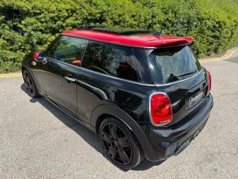 MINI Hatch 2.0 John Cooper Works Auto Euro 6 (s/s) 3dr