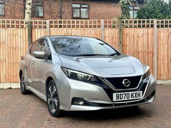 Nissan Leaf 40kWh N-Connecta Hatchback 5dr Electric Auto (150 ps)