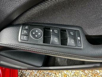 Mercedes-Benz A Class 1.6 A180 SE 7G-DCT Euro 6 (s/s) 5dr