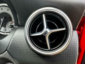 Mercedes-Benz A Class 1.6 A180 SE 7G-DCT Euro 6 (s/s) 5dr
