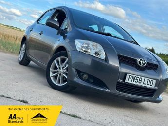 Toyota Auris 1.4 VVT-i TR Hatchback 5dr Petrol Manual (163 g/km, 97 bhp)