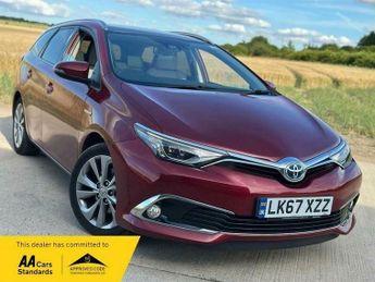 Toyota Auris 1.8 VVT-h Excel Touring Sports 5dr Petrol Hybrid CVT Euro 6 (s/s